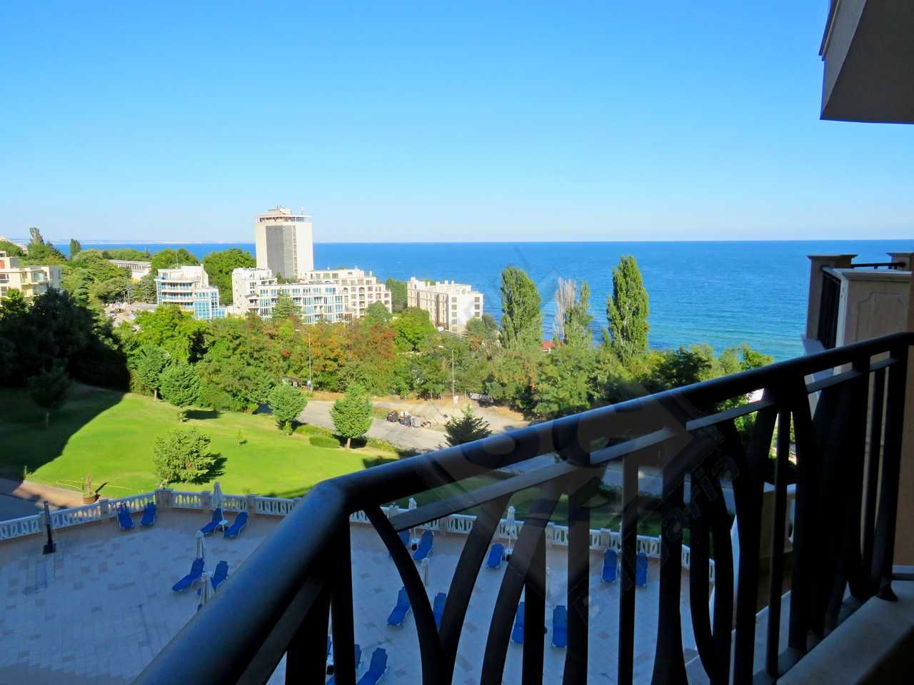продажба 3-стаен Кабакум, първа линия море!