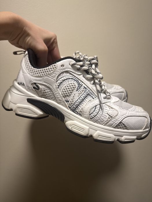 Оригинални сникърси Dior