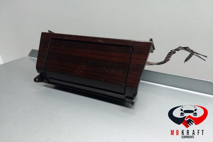 Scrumiera Mercedes-Benz C-Class W202/S202