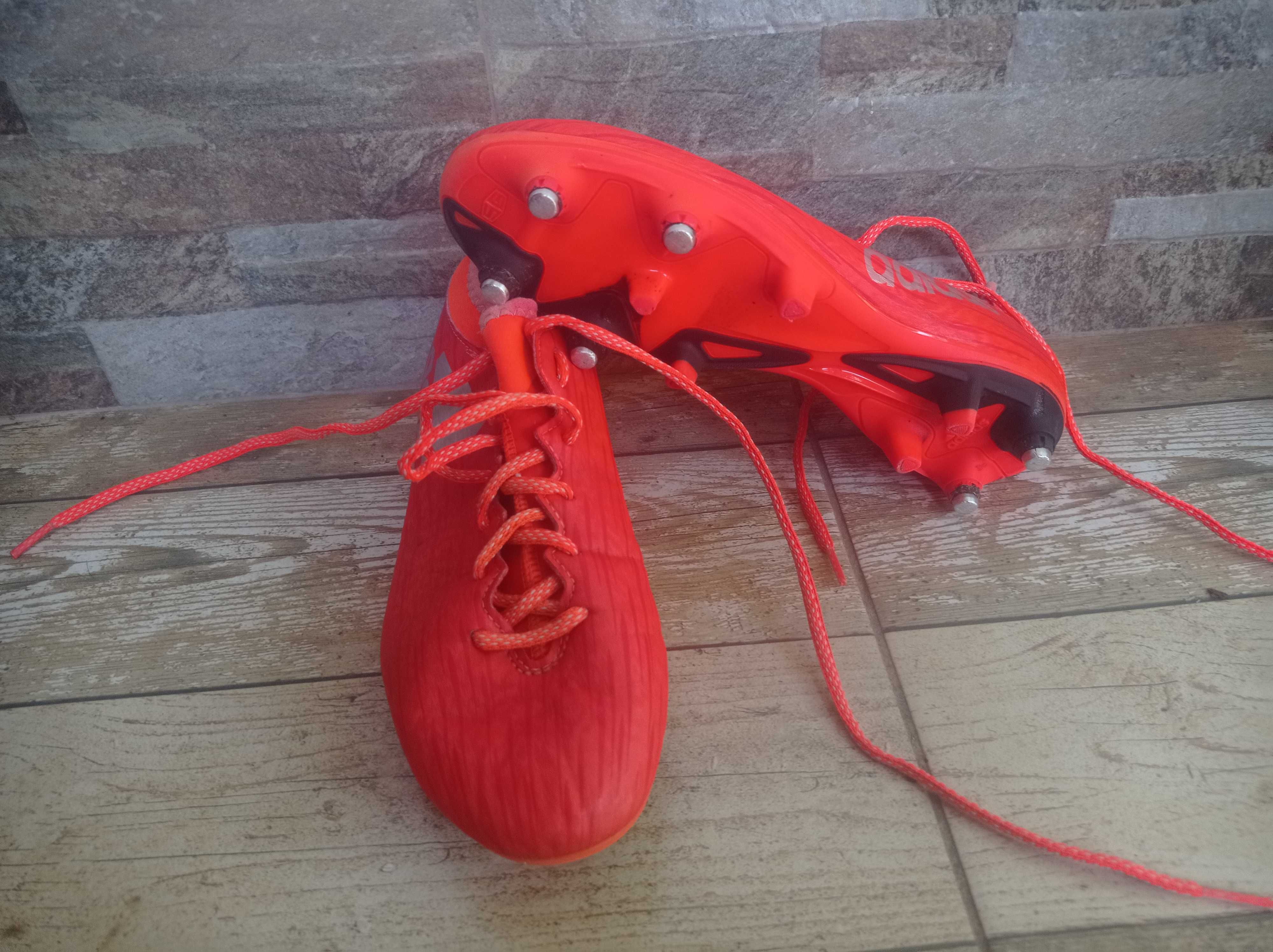 Футболни бутонки Adidas