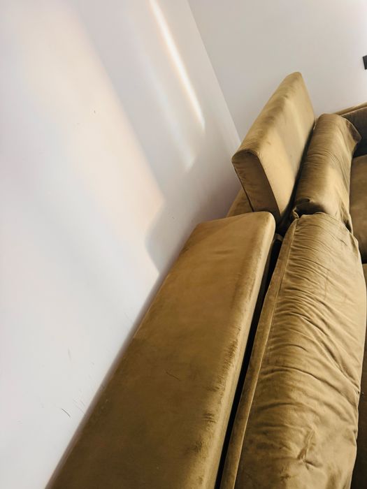 Se vinde canapea  extensibila mobila Dalin.