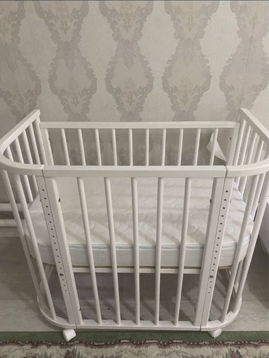 Продам манеж 35 тысяч