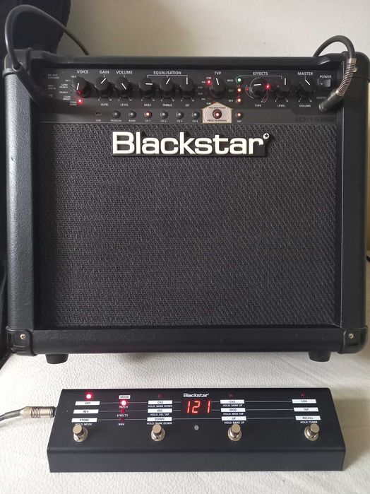 Blackstar ID15 TVP (True Valve Power) amp & FS-11 Footswitch