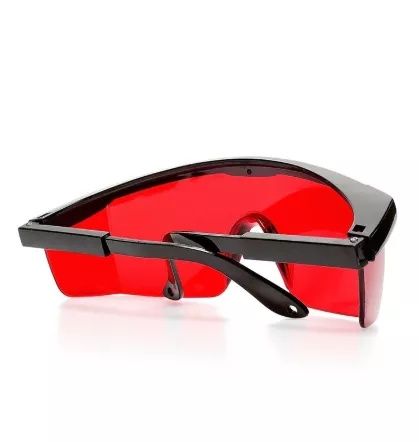 Очила за лазерен нивелир