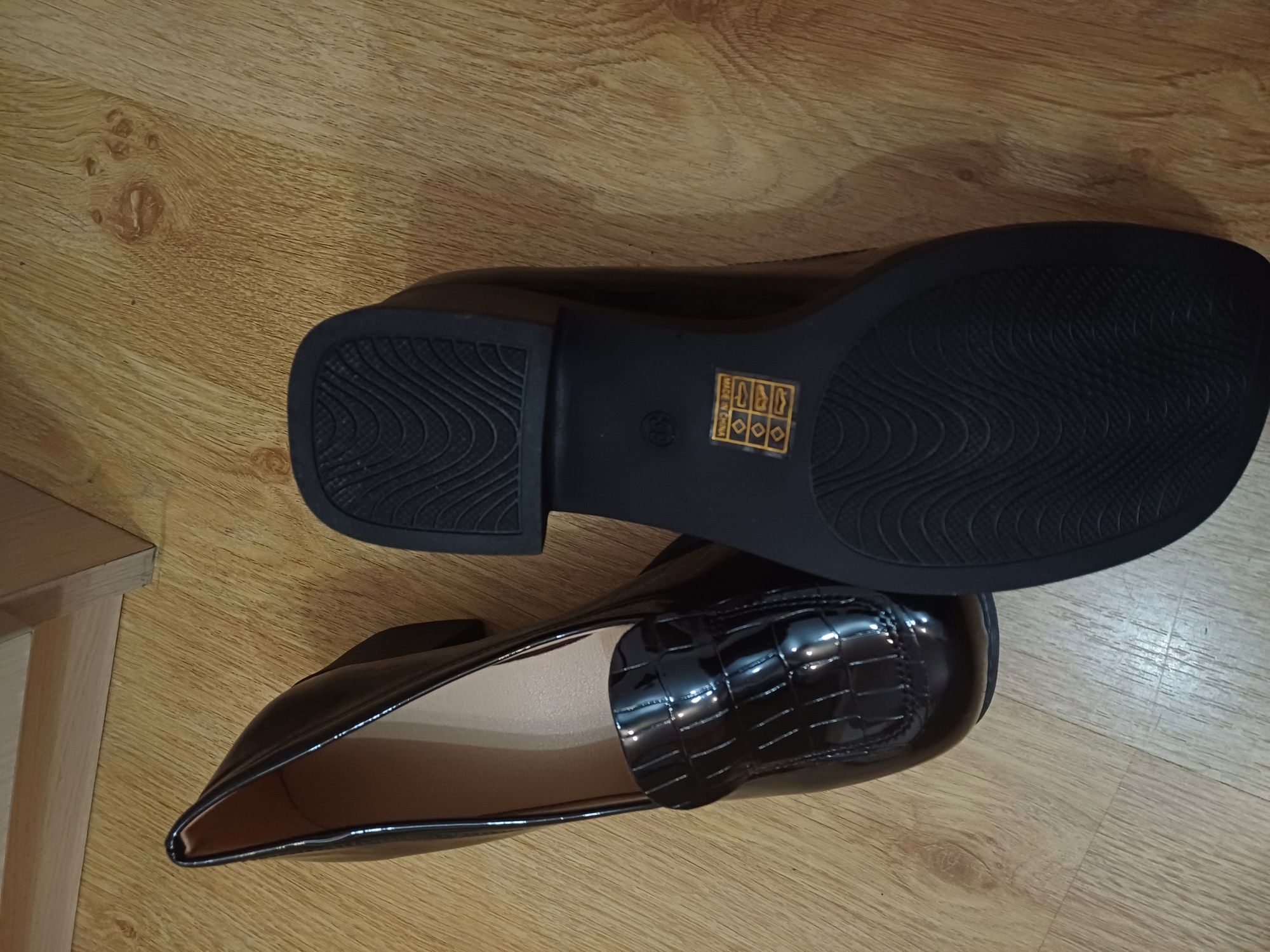 Платнени - стелка 25см,Skechers n.38 и ежедневни н.39-25см