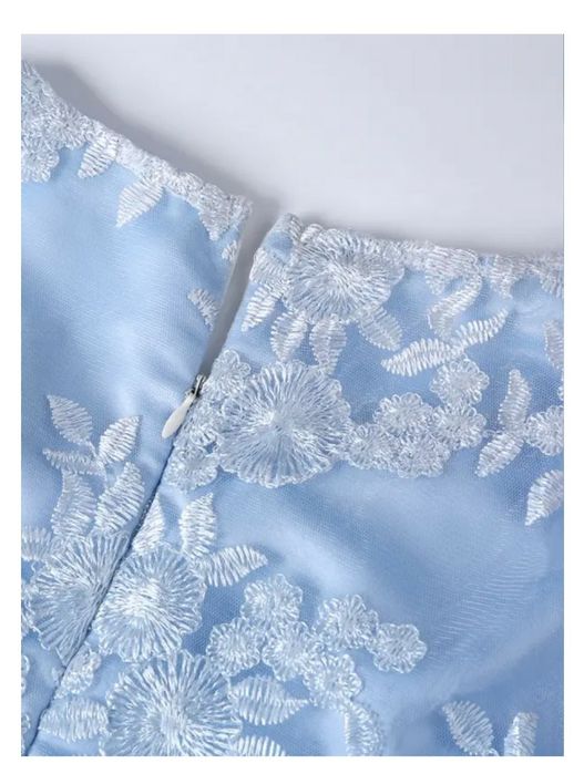 Продавам дамска рокля