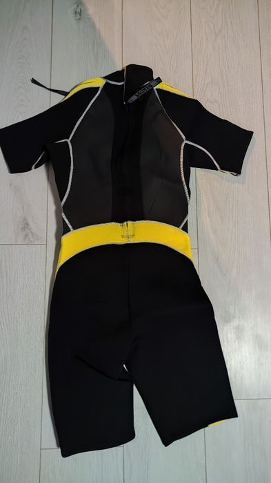 Costum innot neopren mărimea M