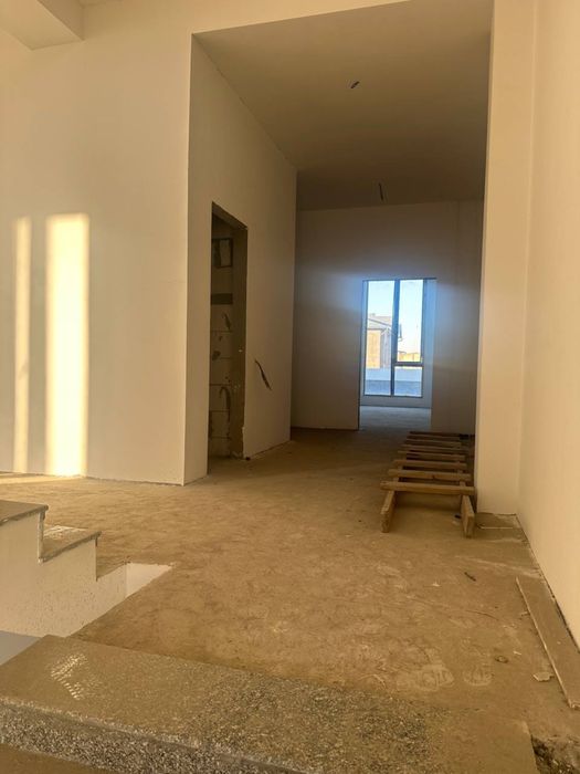 Продается Автомойка Сергели 1 Линия 8 Соток 1550 Квадрат