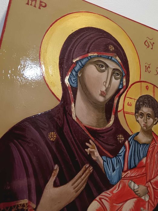 Icoană pe blat MDF realizată manual in culori acrilice