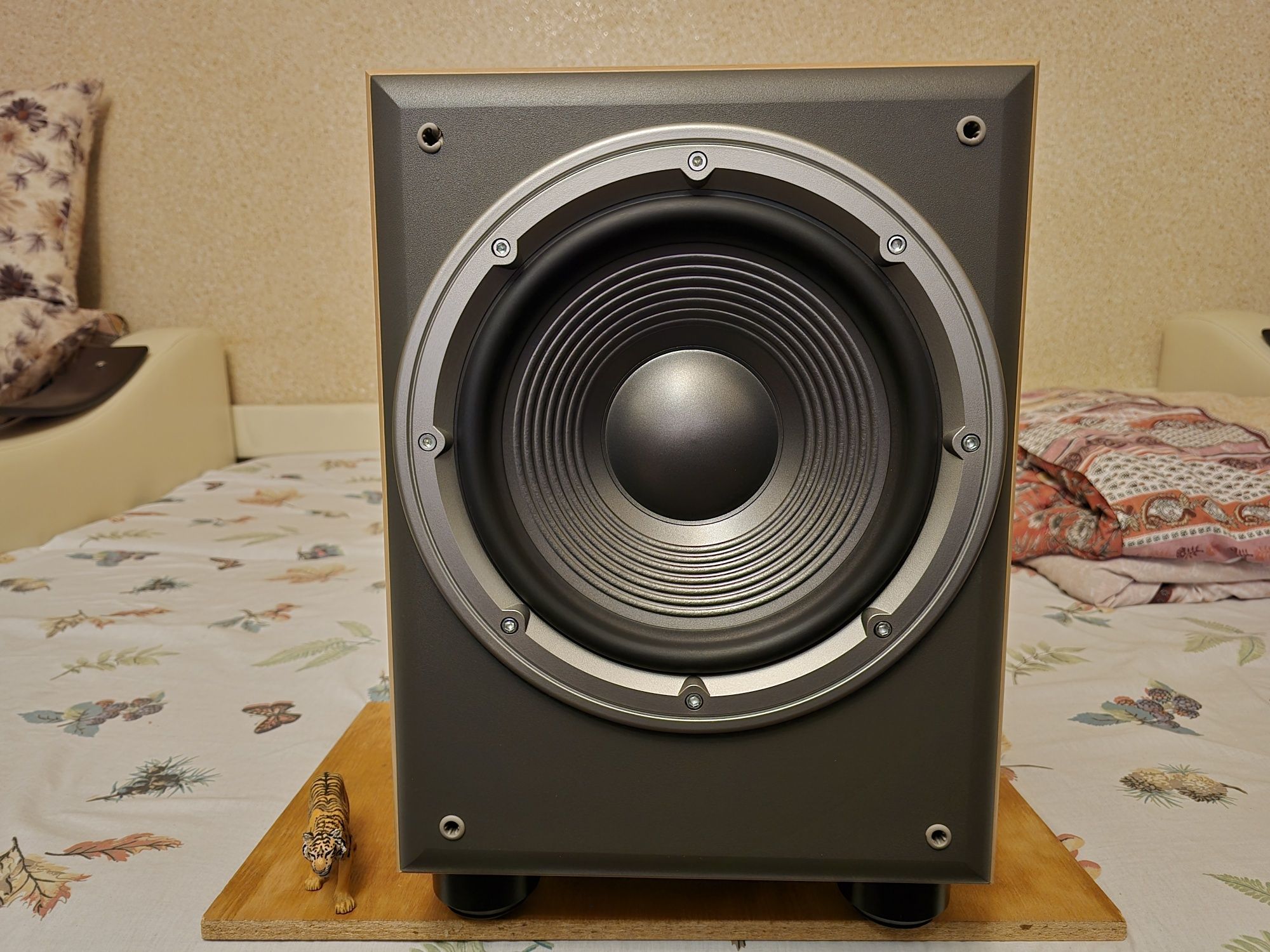 Jbl Northridge E Series E150P/230. Subwoofer masiv. Distrugător.