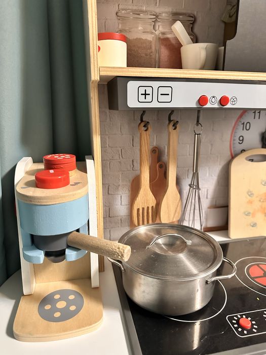 Детска дървена кухня Lidl, кафе машина и още