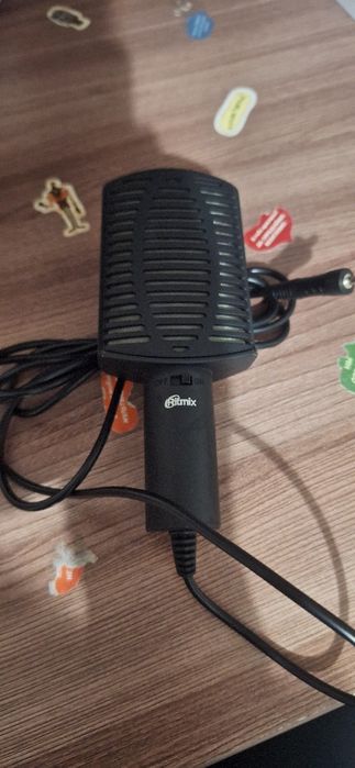 Микрофон Ritmix.