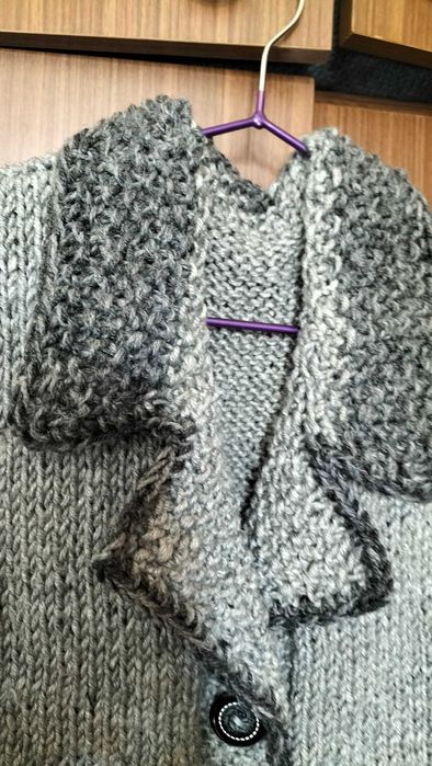 Продам новый жакет- кардиган  вязанный.