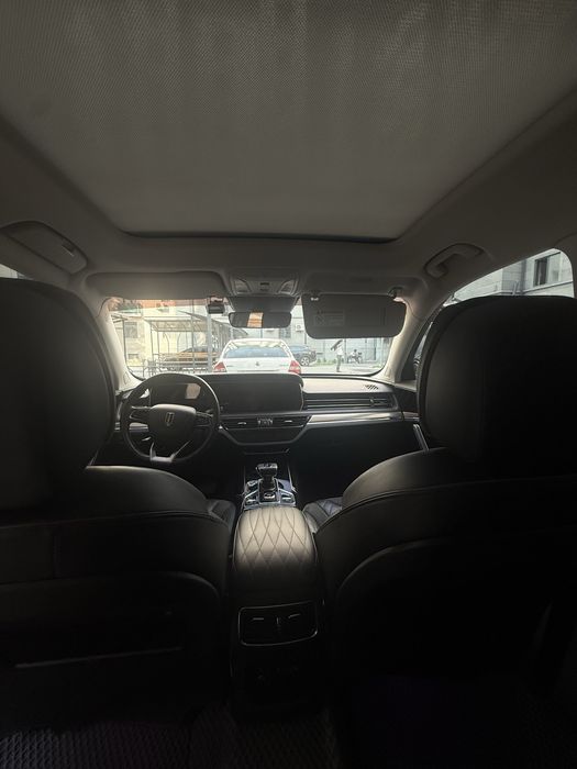 Hongqi h5 ideal mashina
