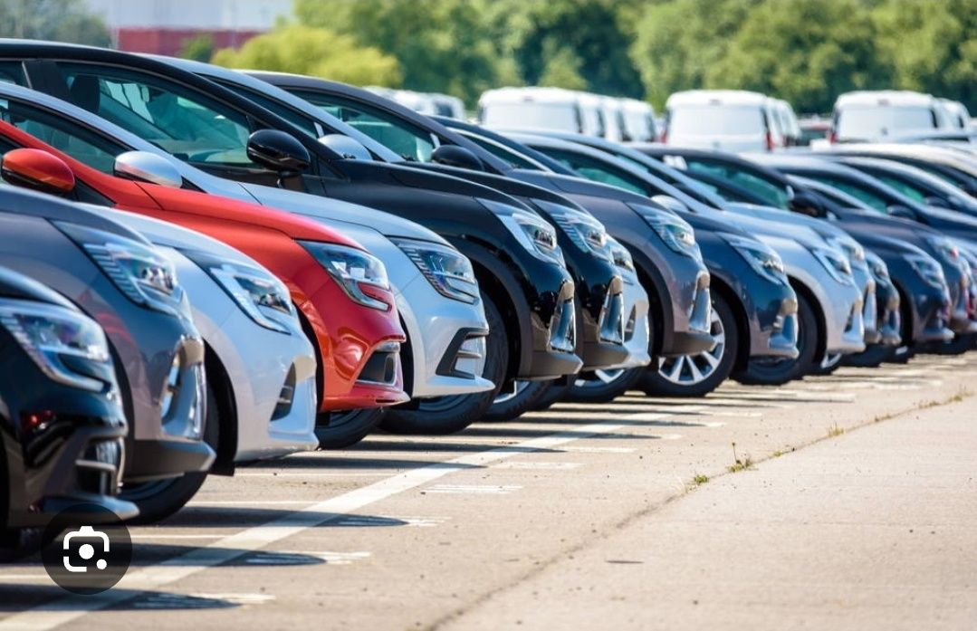 Uber Bolt masini de inchiriat