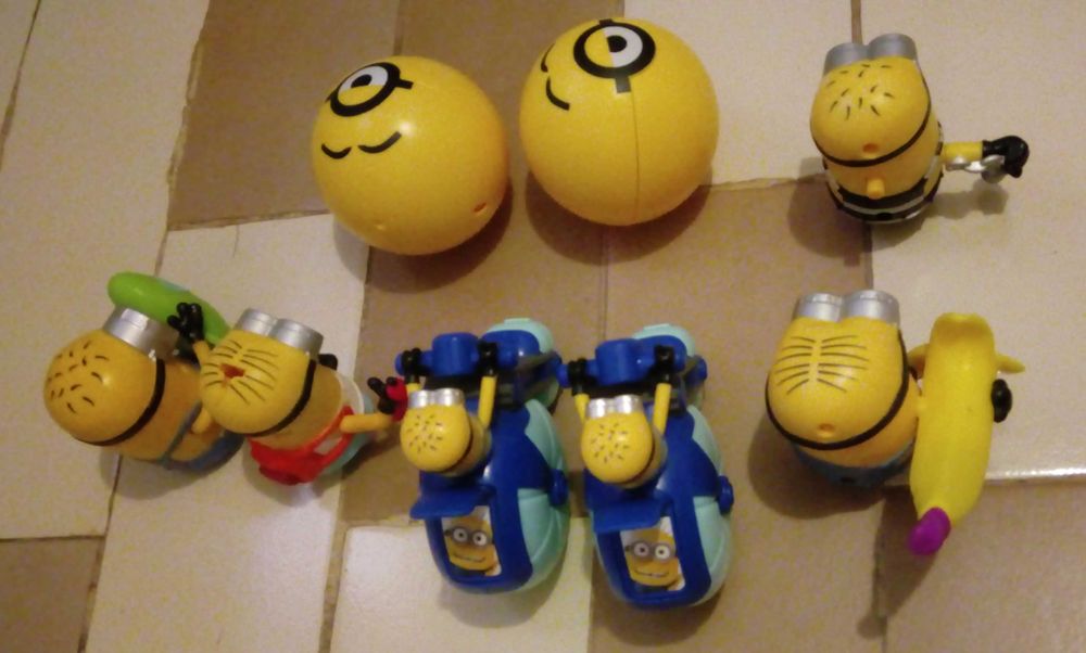 Лот с 8 броя фигурки на Миньоните на mcdonalds / макдоналдс и други