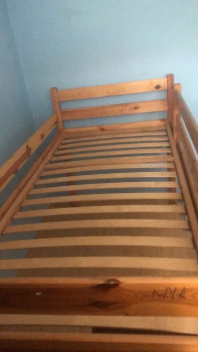 Vand pat etajat lemn masiv import germania cu scara si tobogan