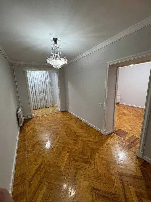 4-х комнатная квартира ул.  Ю. Раджаби (жильё вторичное) ID: 3664