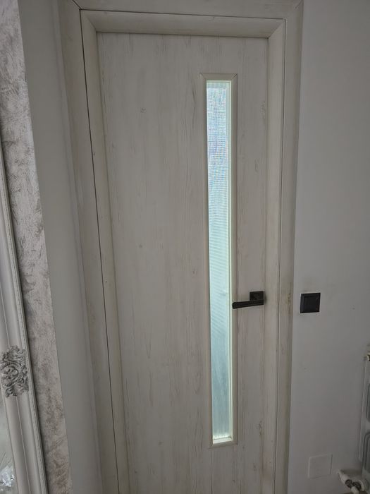 Ușă pal interior,alba,cu toc și glafuri
