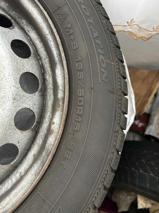 Anvelope iarna Debica M+S 195/60 R15