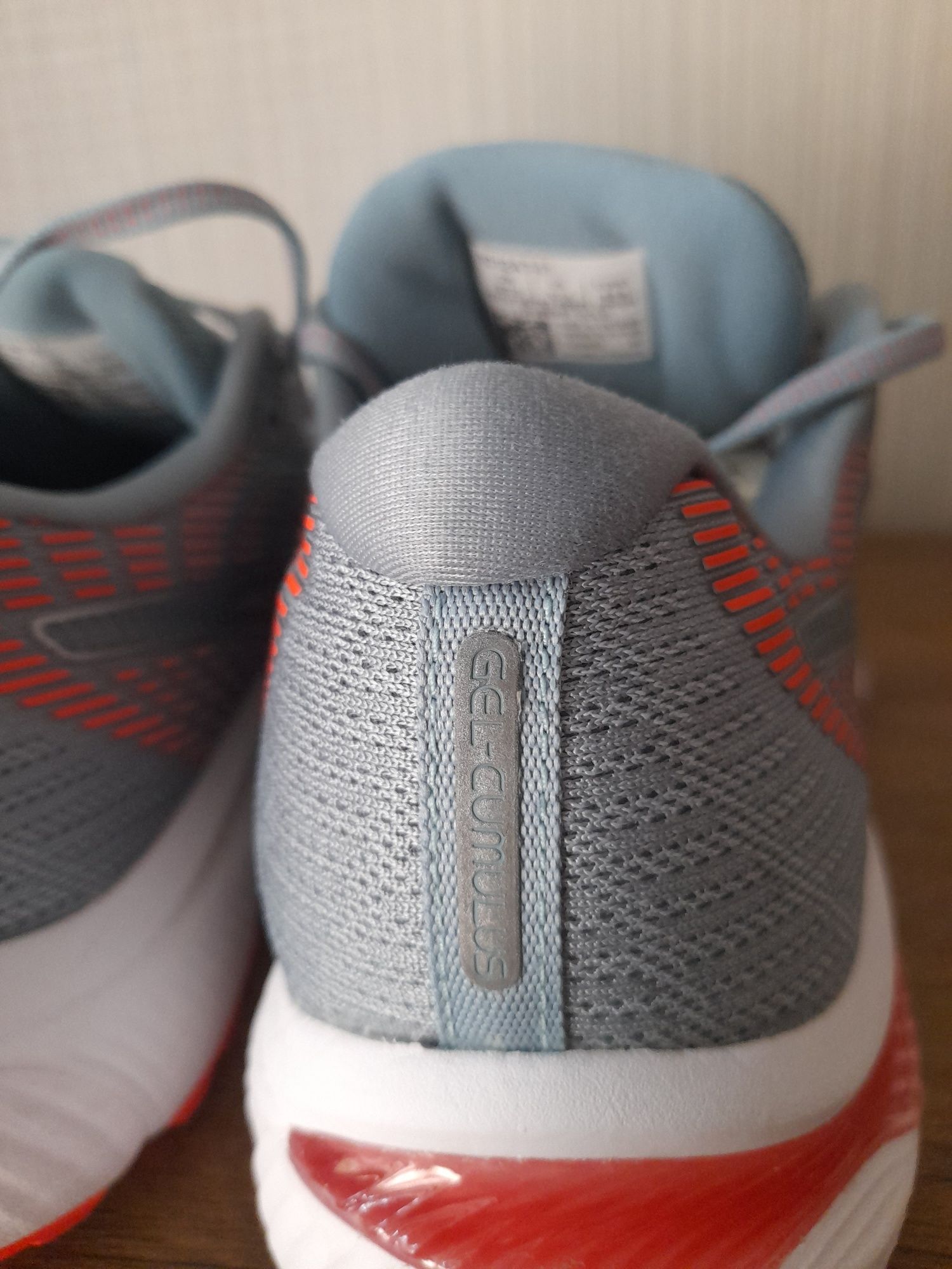 Asics gel Cumulus 22 маратонки 42.5 номер.