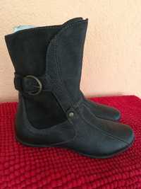 Botine noi piele nr 39,5 Geox