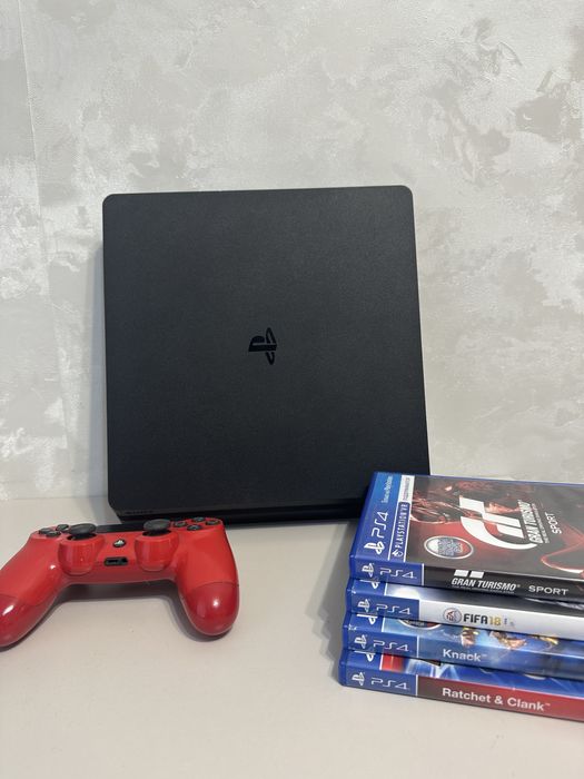 Продам пс 4 с играми