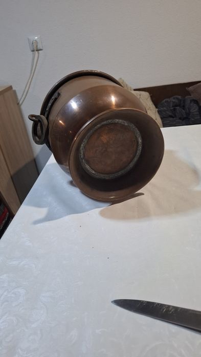 Меден съд за украса