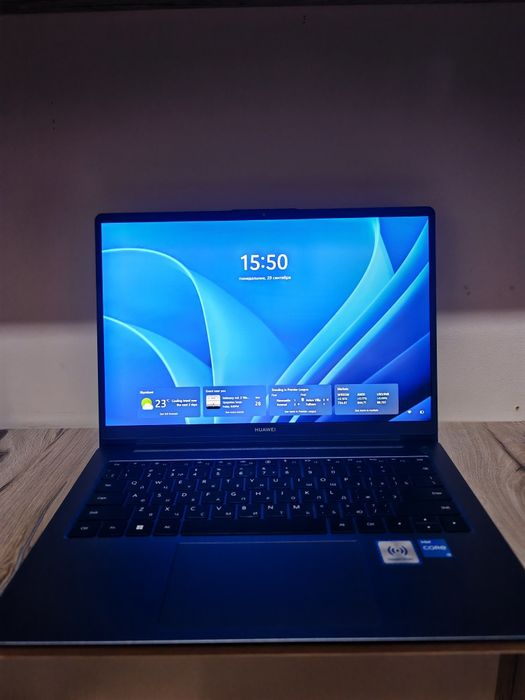 Ультрабук Huawei Core i3-1215