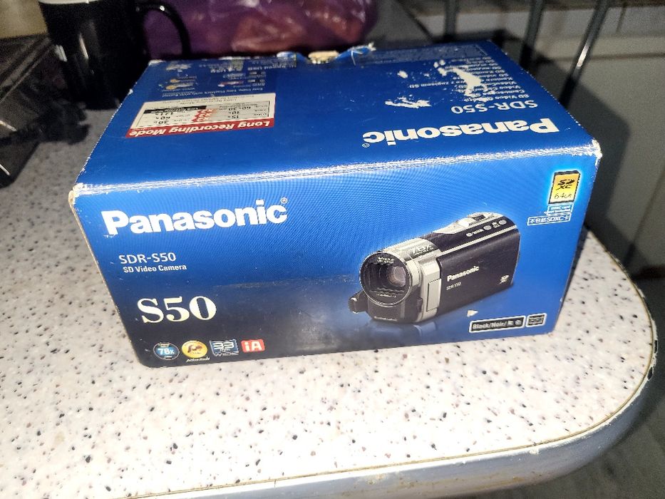 Продам видеокамеру рабочую