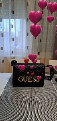 Дамска чанта GUESS