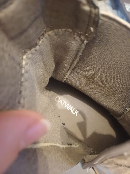 Cizme scurte de damă