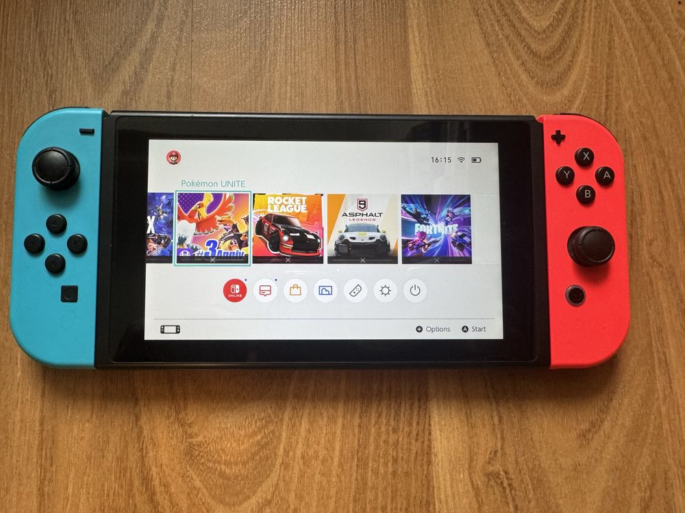 Nintendo switch с 10 игри