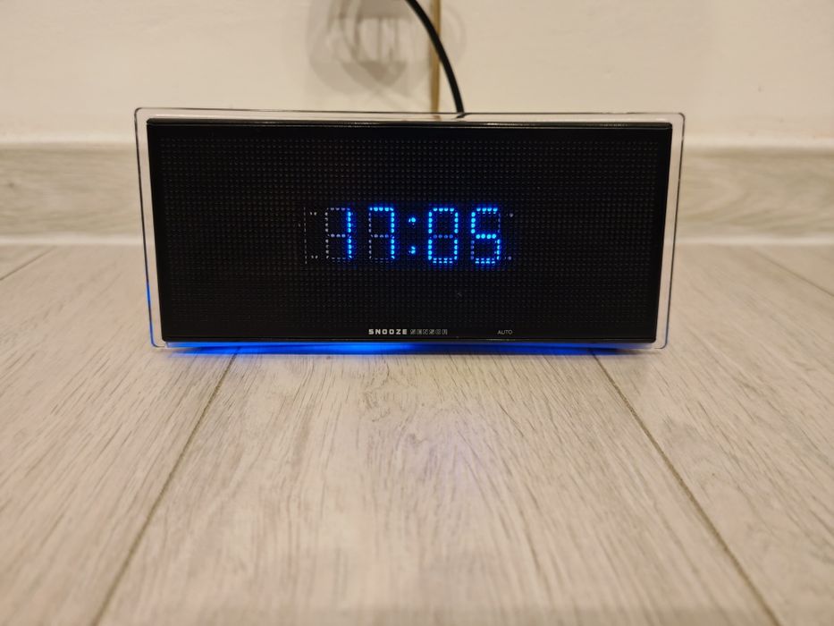 Ceas cu radio Watson