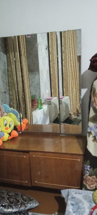 Tv,ugalok divan,teremo va stenka sotaman