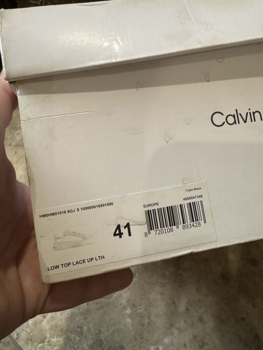 Calvin Klein Low Top Lace Up