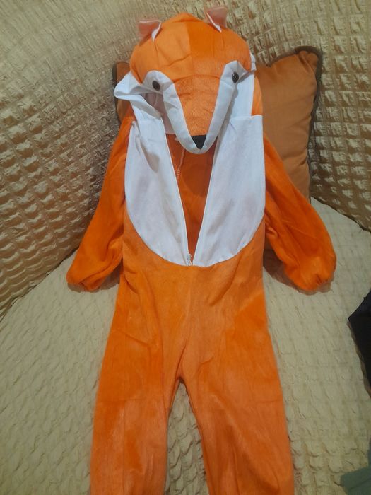 Bolalar uchun kastyum