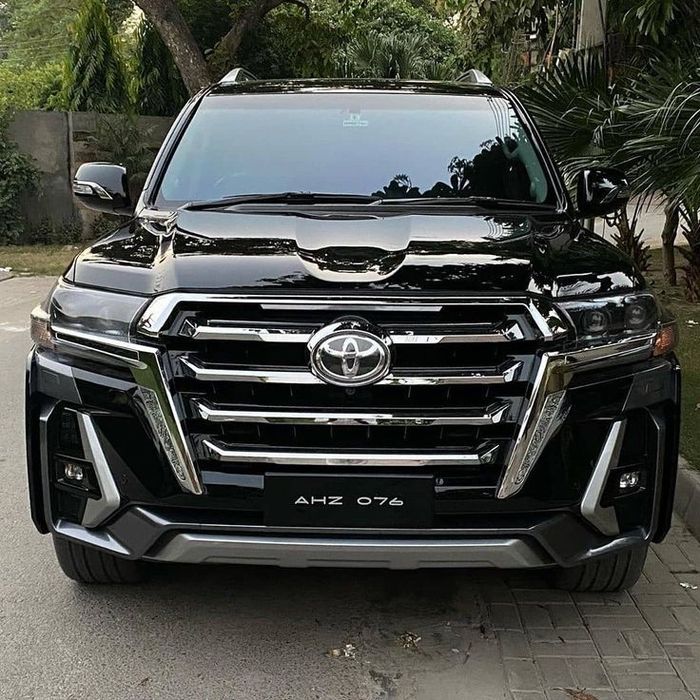 Land cruiser 200 Prado 150 lexus Lx 570 продам чехлы дорогие