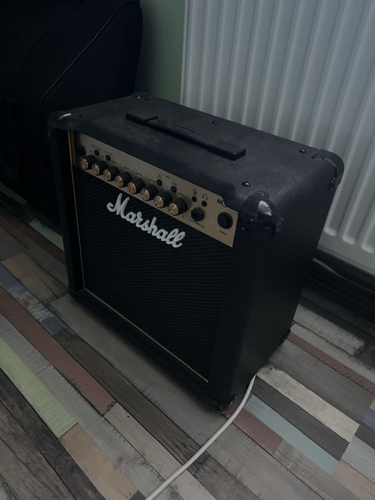 Marshall mg15fx gold