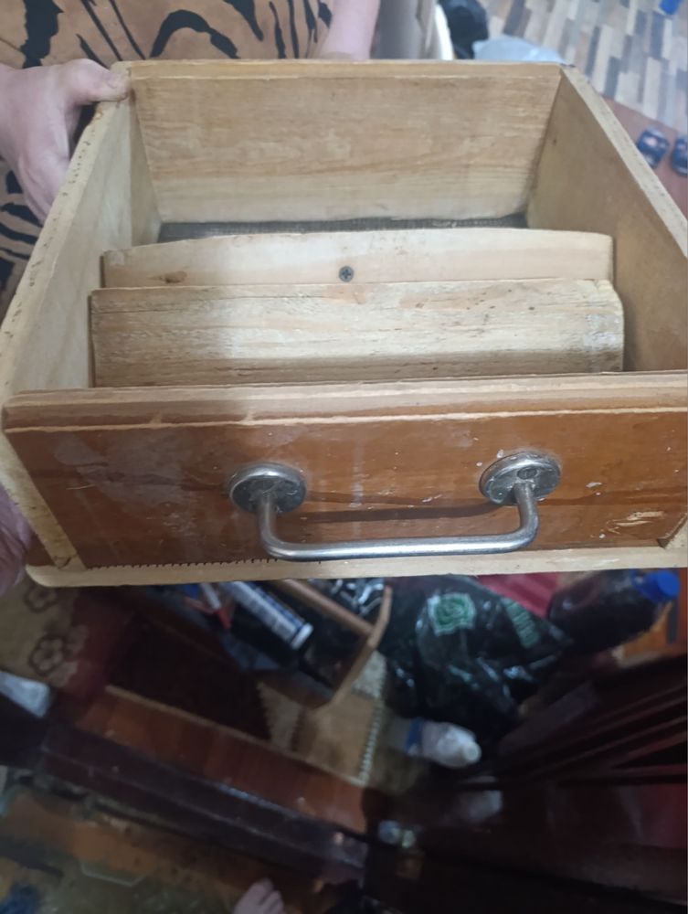 Продаеться посуда для приготовление сыр бринзы
