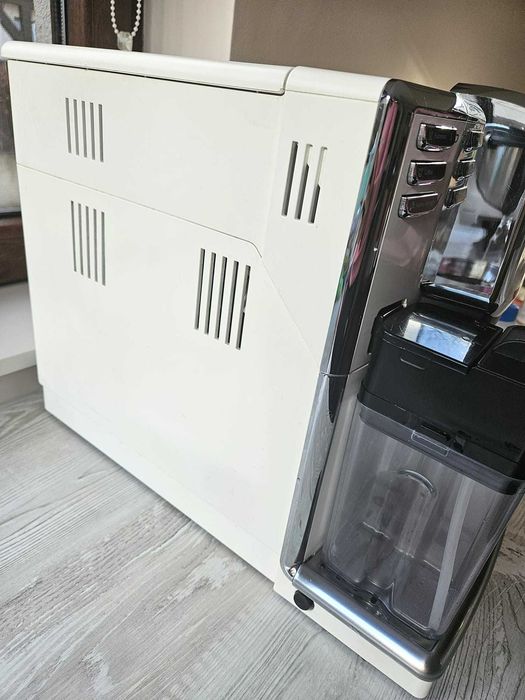 Espressor super-automat Philips EP5361/10 Seria 5000, 15 bar