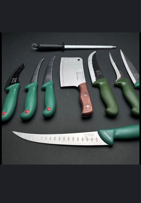 Set macelarie Black Edition 9 piese, 5 cutite
profesionale otel inox,