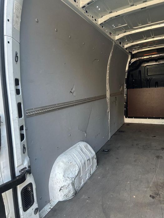 Бус дизел Opel Movano