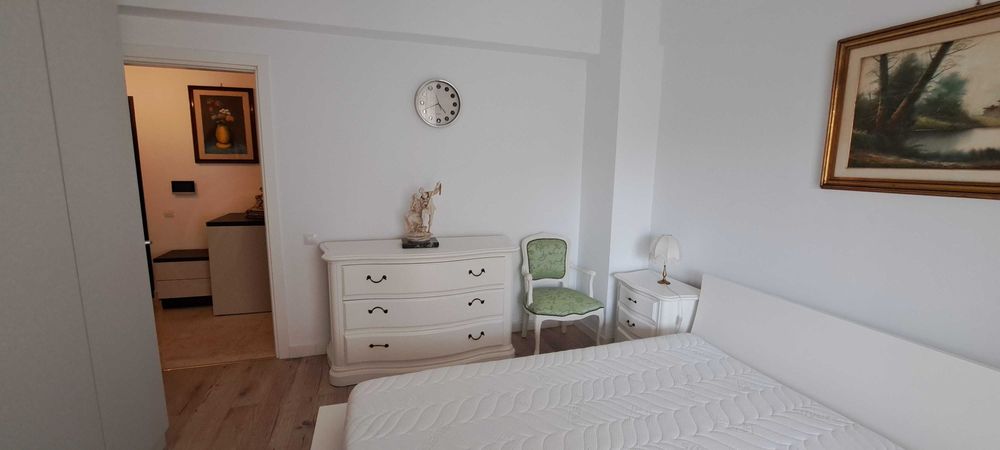 dau in chirie apartament 2 camere, zona plopii fara soti, Iasi.