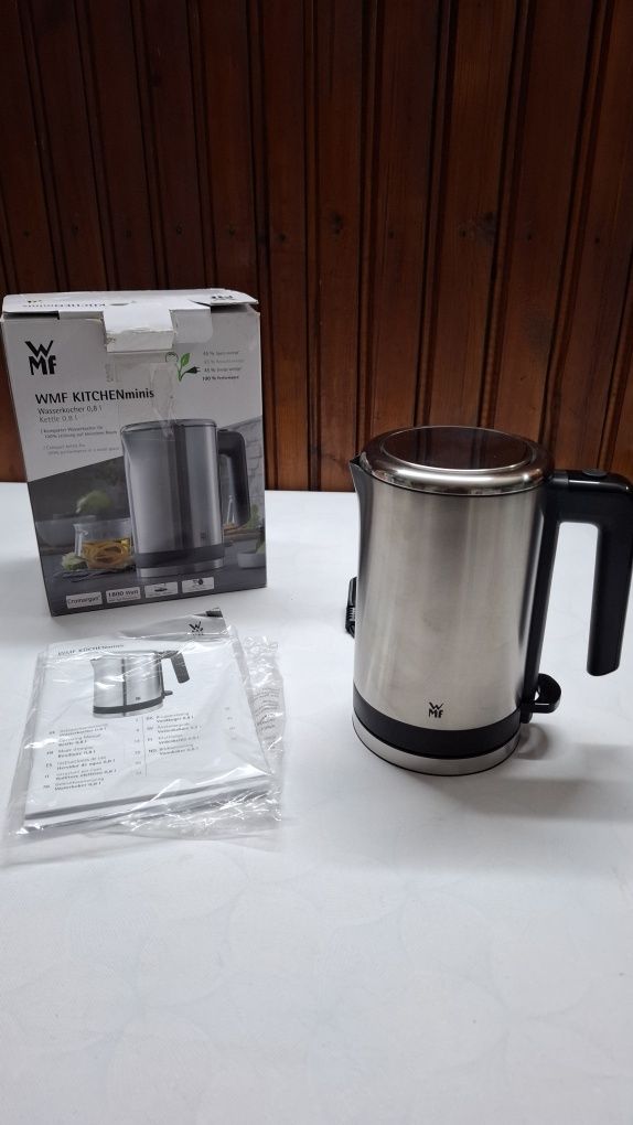Електрическа кана WMF KITCHENminis Cromargan 0.8л,1800w