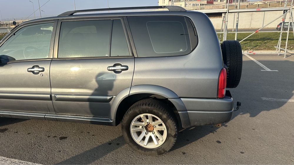 Suzuki Grand Vitara XL7