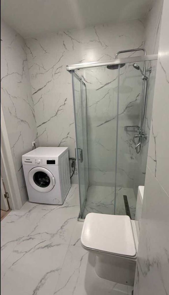 Дава се под наем Едностаен апартамент в София, Център - 47 кв.м за 380 € - Снимка #3