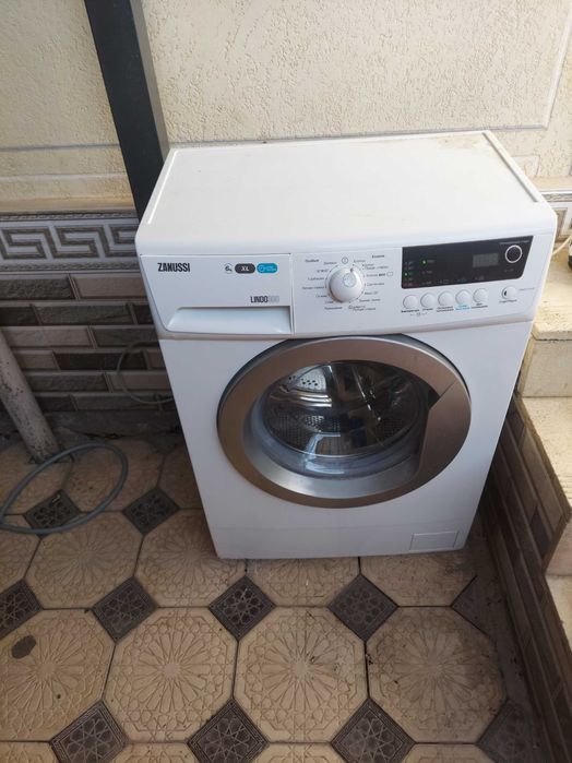 Стиральная машина Zanussi lindo 300