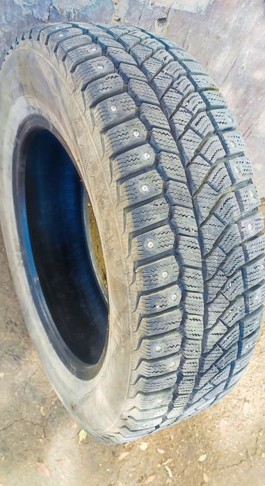 Продается зимние шины