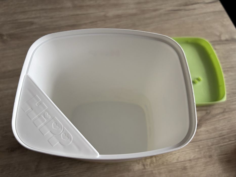 Кутия за адаптирано мляко